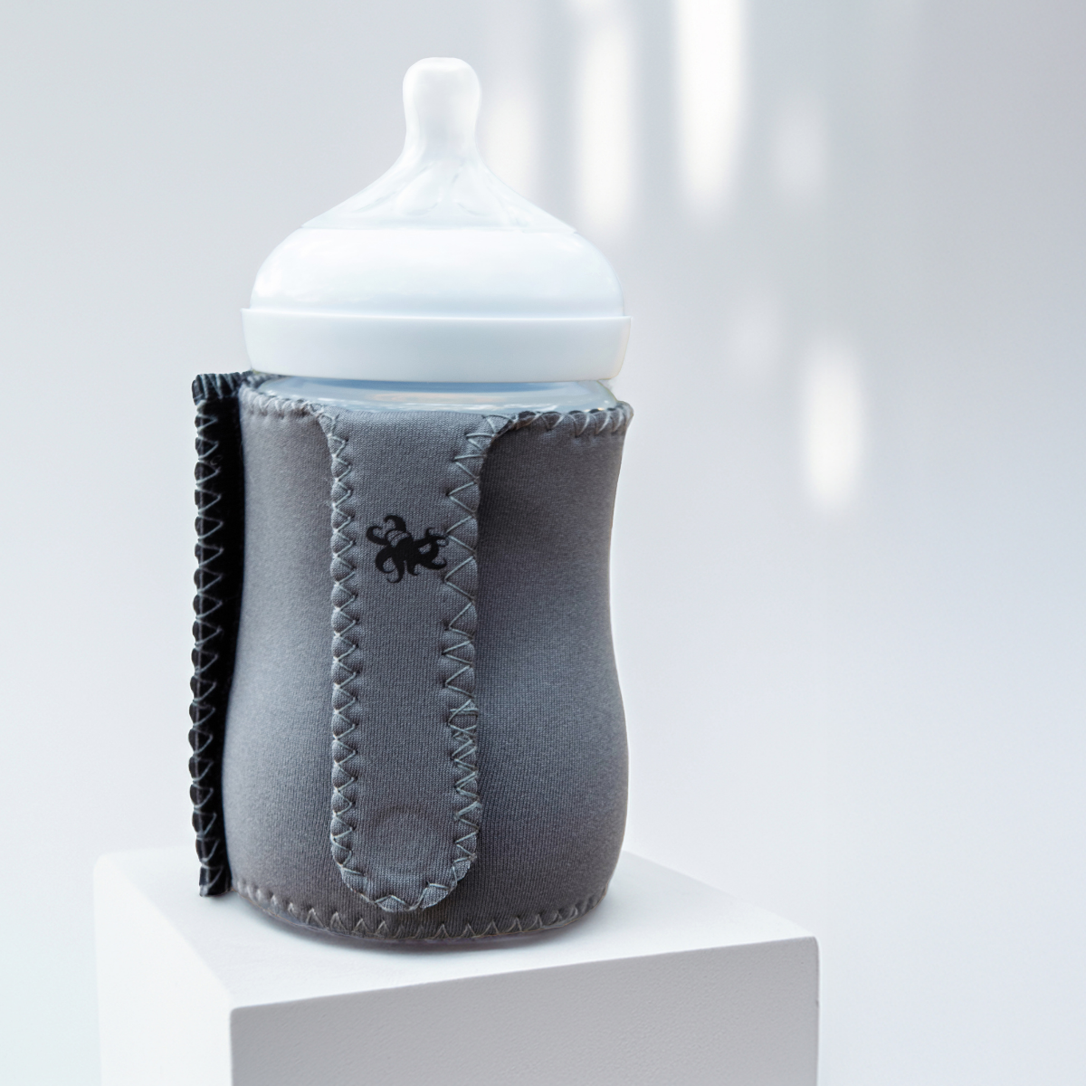 Little Gripsters Classic Bottle Sleeve