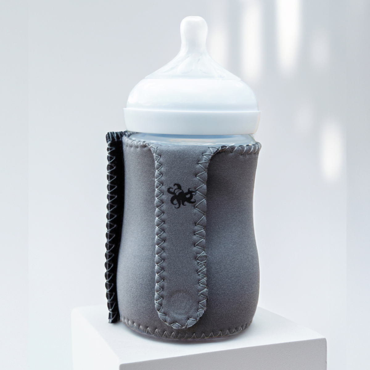 Little Gripsters Classic Bottle Sleeve