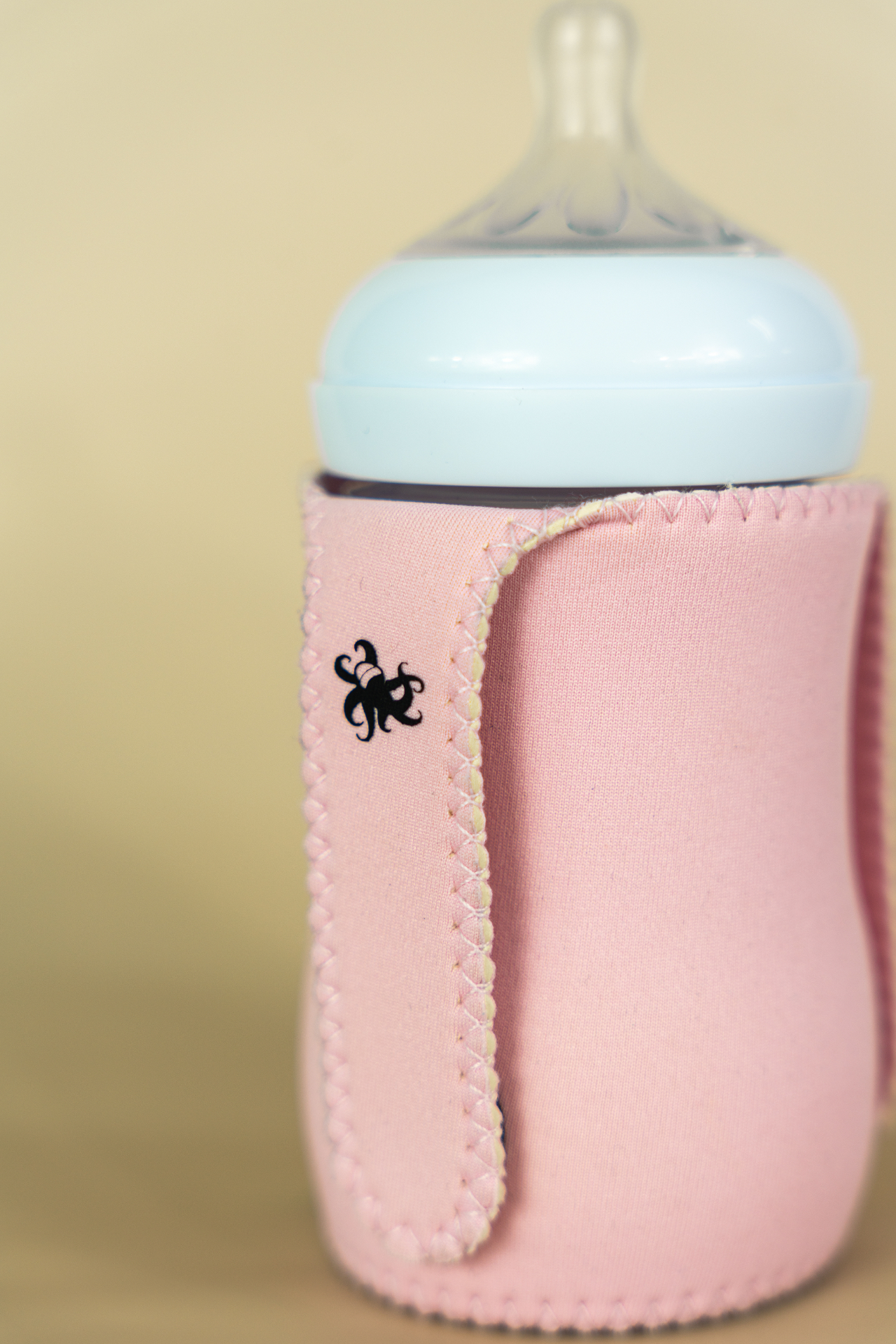 Classic Sleeve — Blush